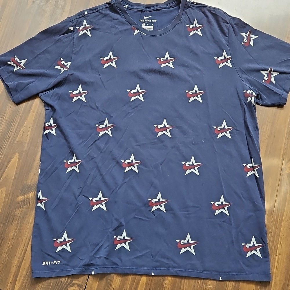 NIKE TSHIRT